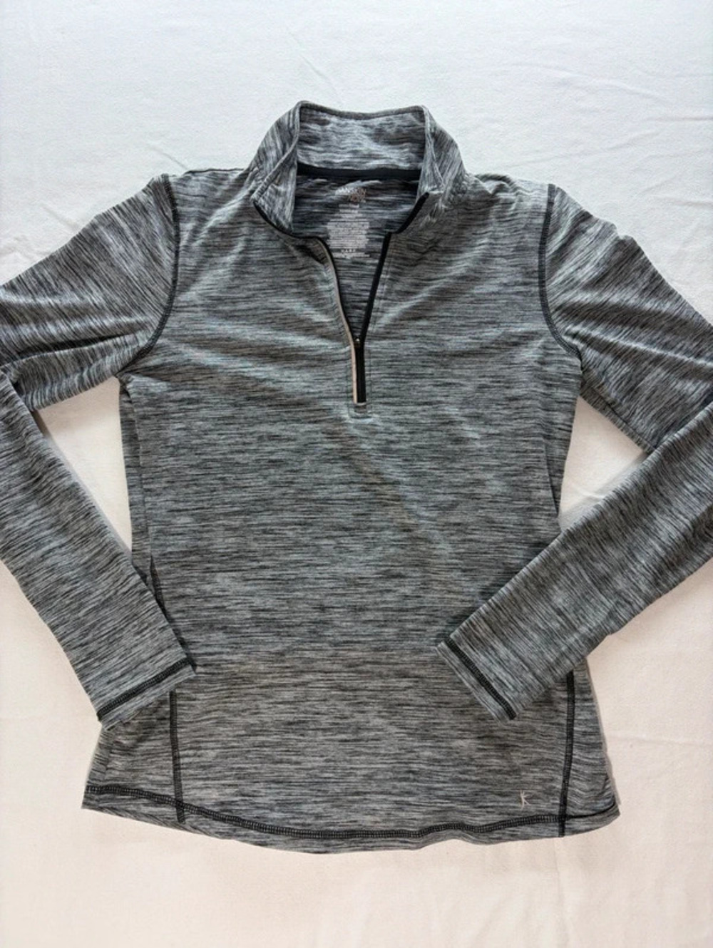 Women's Heather Gray Long-Sleeve Quarter-Zip Performance Top